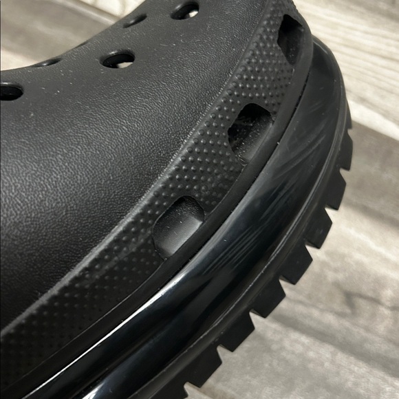 Crocs™ Bae Clog - Picture 12 of 14